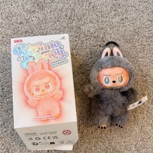 Pop Mart Authentic BIE (Big Into Energy) secret labubu